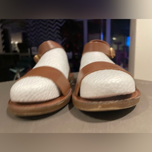 Steve Madden Donddi tan sandals - Picture 4 of 16